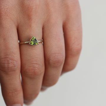 Trillion Cut Green Tourmaline and Diamonds Gold Ring