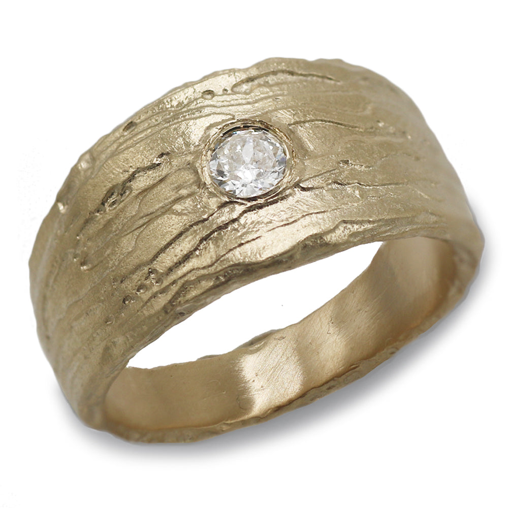 Bespoke - Textured Tapered Ring with Heirloom Diamond